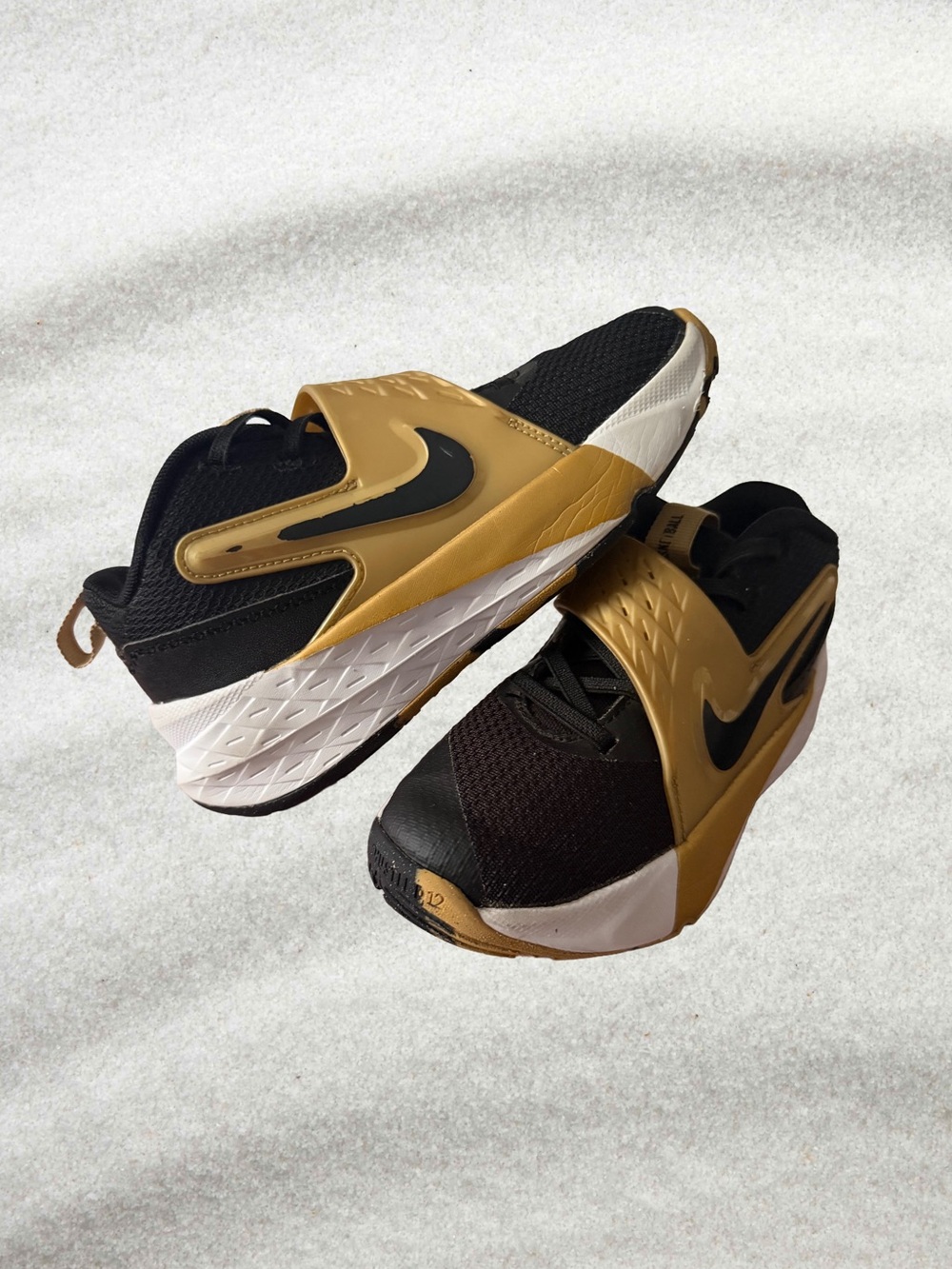 Nike Kids Youth Boys Hustle D12 Basketball Sneakers